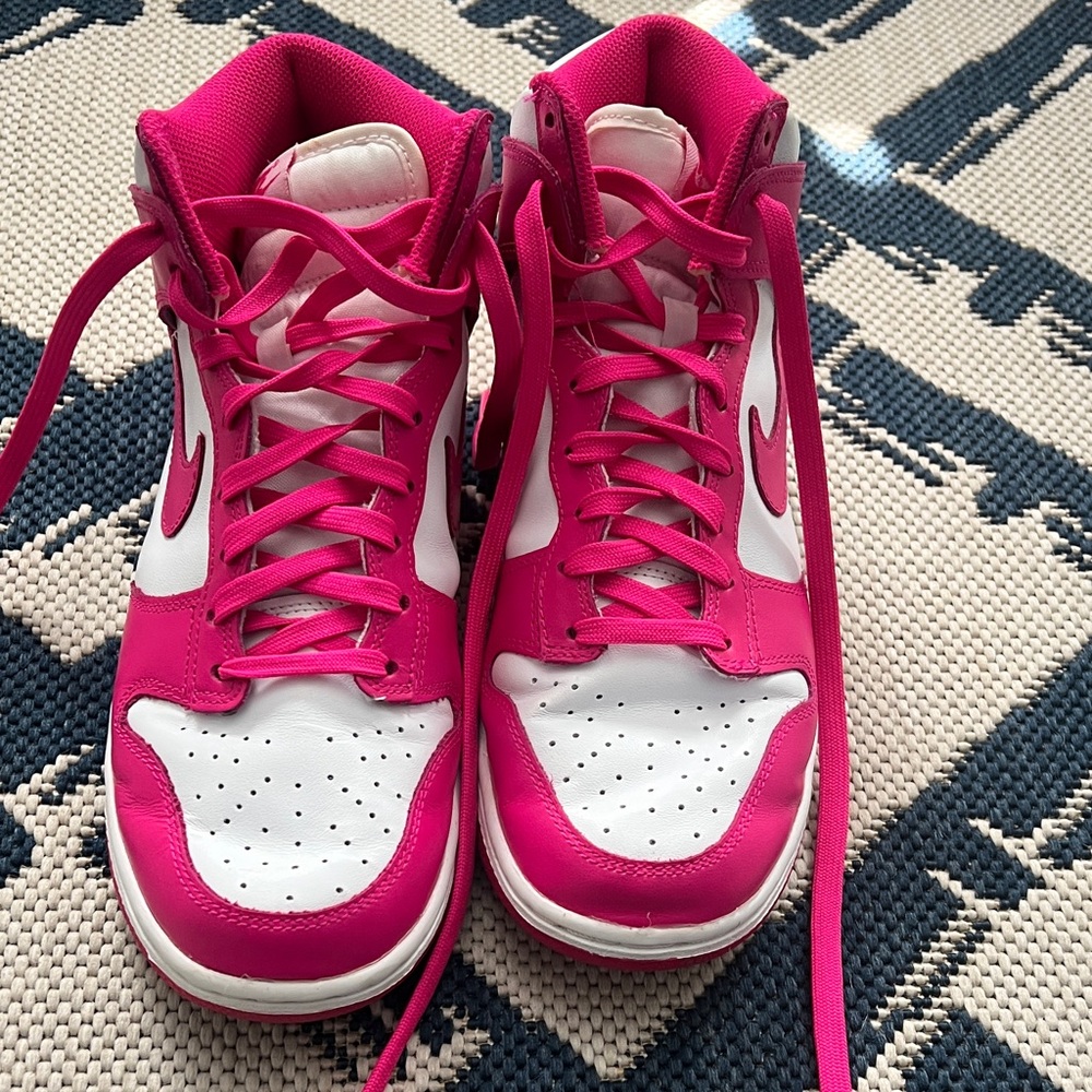 Nike Women's Fuchsia and White Nike Dunks Sneakers